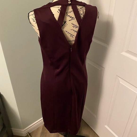 🎈Cleo sz 6 Keyhole wine claret sheath dress - Picture 11 of 12